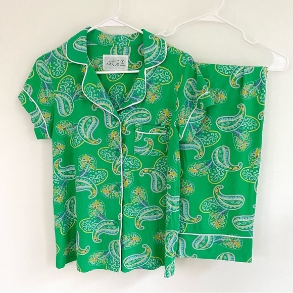 The Cat‘s Pajamas Other - The Cat's Pajamas Tinsley Pima Knit Capris Set - Green Paisley, Short Sleeve